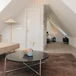 Allinge Badehotel * 阿灵厄