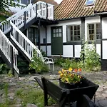 Allinge Badehotel *