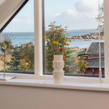 Allinge Badehotel ホテル