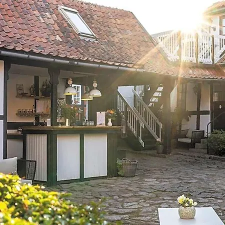Allinge Badehotel * Allinge-Sandvig