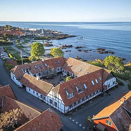 Hotel Allinge Badehotel *