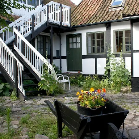 Allinge Badehotel *